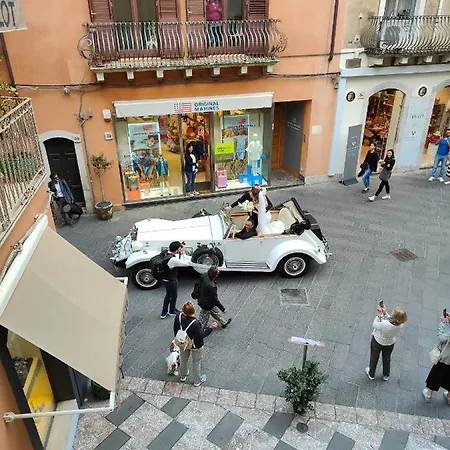 Luxury Berto Taormina