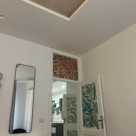 Lägenhet Luxury Berto